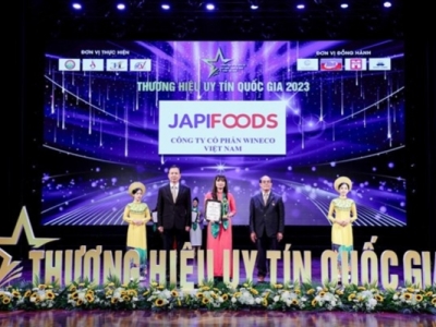 Hải sản rắc cơm JapiFoods được vinh danh Top 10 Thương hiệu uy tín Quốc gia 2023